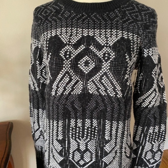 J. Crew Mixed-Stitch Blanket Sweater Black White - Picture 6 of 14